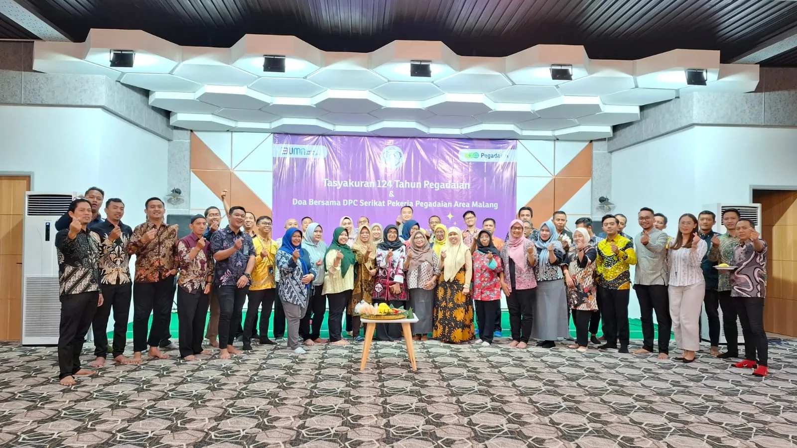 Foto bersama DPC Serikat Pekerja Pegadaian Area Malang. Foto: Aisyah Nawangsari Putri