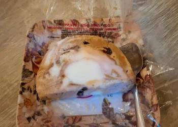Es krim potong di Griya Eskimo. Foto: Aisyah Nawangsari Putri
