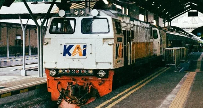 Kereta Api Rute Malang-Blitar