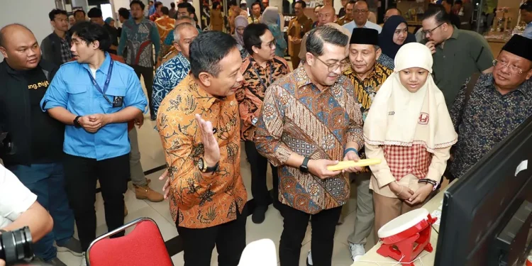 Menkraf dan Wali Kota Malang