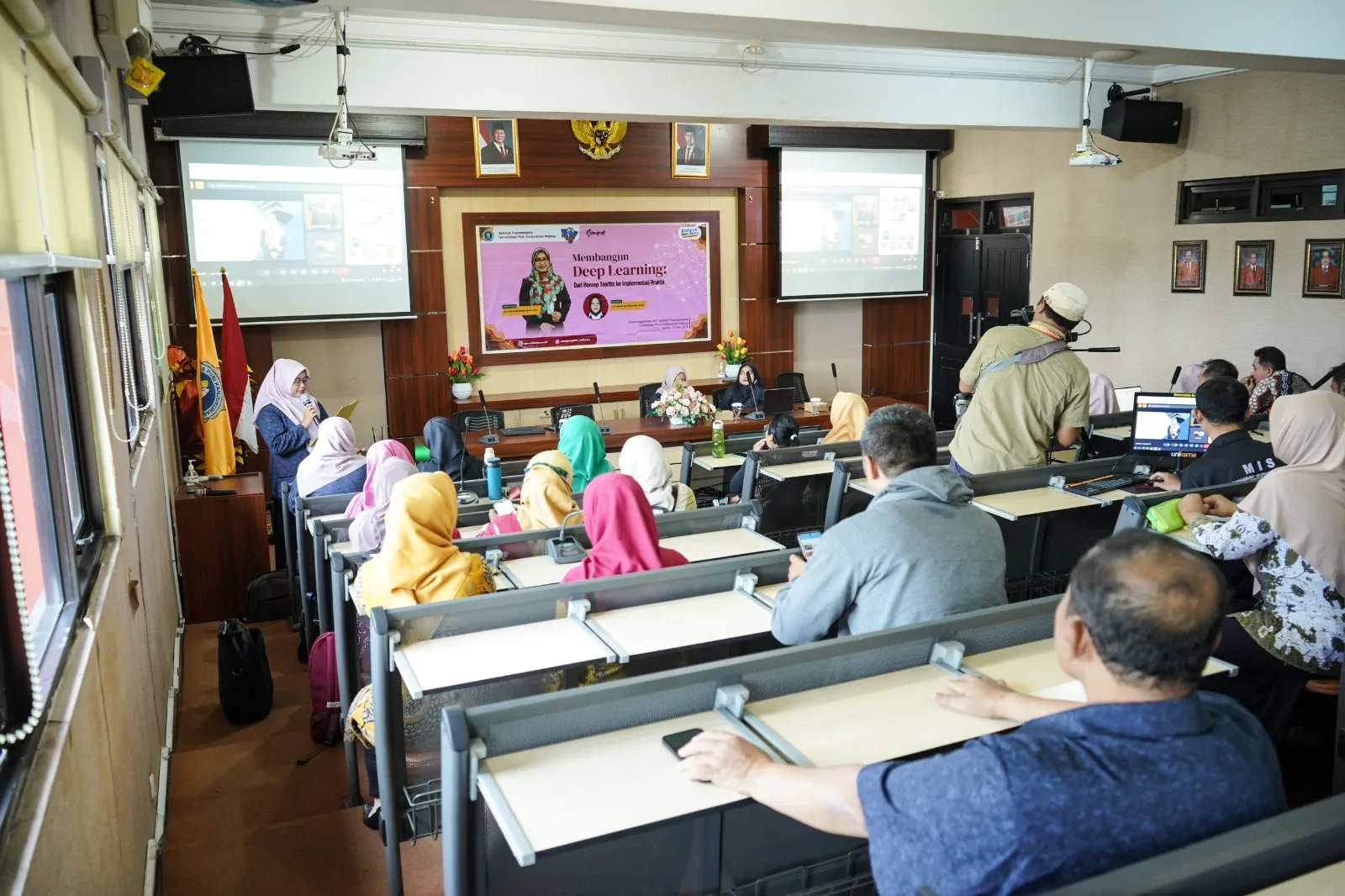 Unikama menggelar seminar deep learning untuk memperkuat literasi teknologi di kalangan akademisi. /Foto: Dok. Unikama