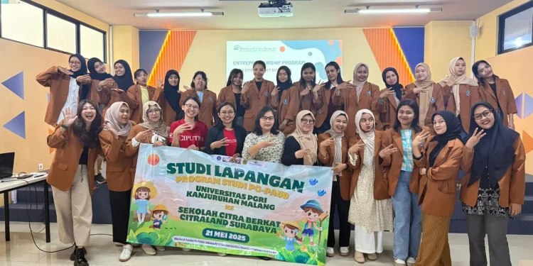 Gelar program studi lapangan, Prodi PG PAUD Unikama tingkatkan pemahaman mahasiswa dari sisi praktik. /Foto: Dok. Unikama