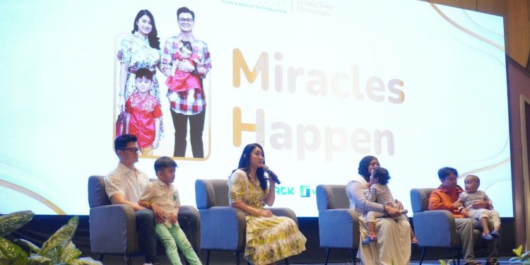 Dua pasutri asal Malang bagikan kisah memiliki momongan lewat metode IVF. (Foto/ist)