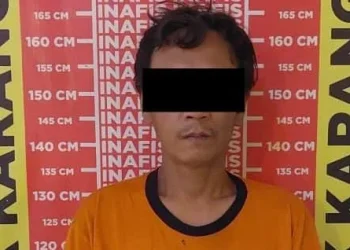 Tersangka curanmor, S usai diamankan pihak kepolisian. Foto: Polres Malang