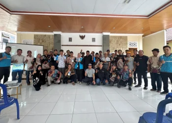 PLN Sumberpucung Sosialisasikan Aplikasi PLN Mobile. Foto/dok