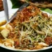 Rekomendasi tempat lontong balap terenak di Malang dengan cita rasa otentik, lengkap dengan alamat dan jam buka. /Foto: Google Review Lontong Balap Pak Sidjan