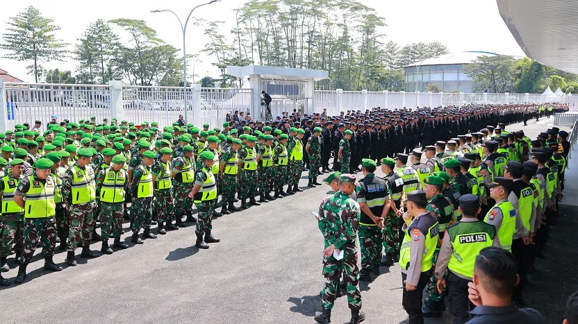Personel gabungan mengikuti apel pengamanan di Stadion Kanjuruhan. Foto: Polres Malang