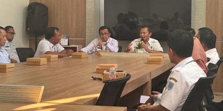 evaluasi layanan keimigrasian di Probolinggo.