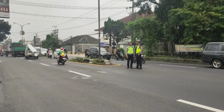 Lokasi tabrakan antara sepeda motor dan truk di Singosari. Foto: Satlantas Polres Malang