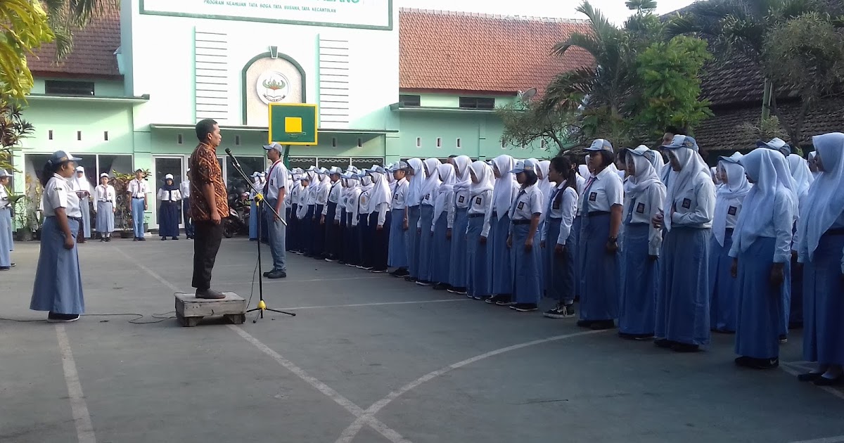 SMK Kartika IV