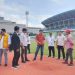 Jajaran DPRD Kota Malang saat meninjau kesiapan venue Porprov Jatim 2025. (Foto/M Sholeh)