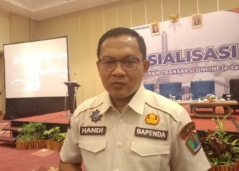 Kepala Bapenda Kota Malang, Handi Priyanto. Foto: M Sholeh (tugumalang.id)