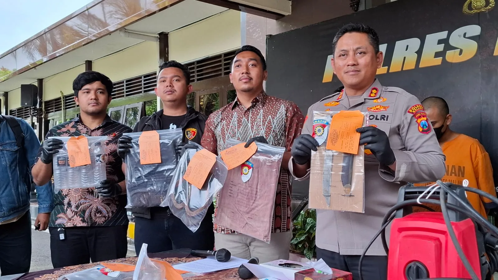 Barang bukti