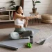 Ilustrasi gerakan full body stretching yang dapat dilakukan di rumah (Foto: Pinterest/Freepik)