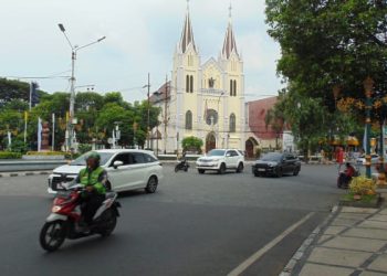 Prakiraan cuaca Malang hari Jumat 9 Mei 2025, berawan dan berpotensi hujan ringan. /Foto: Tugumalang.id/Bagus Rachmad Saputra