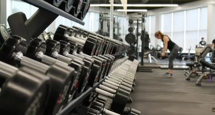 Rekomendasi tempat gym khusus wanita yang ada di Malang. /Foto: Unsplash.com/Danielle Cerullo