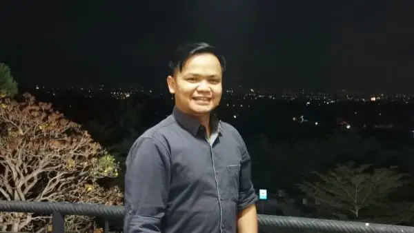 Direktur Perundam Among Tirto