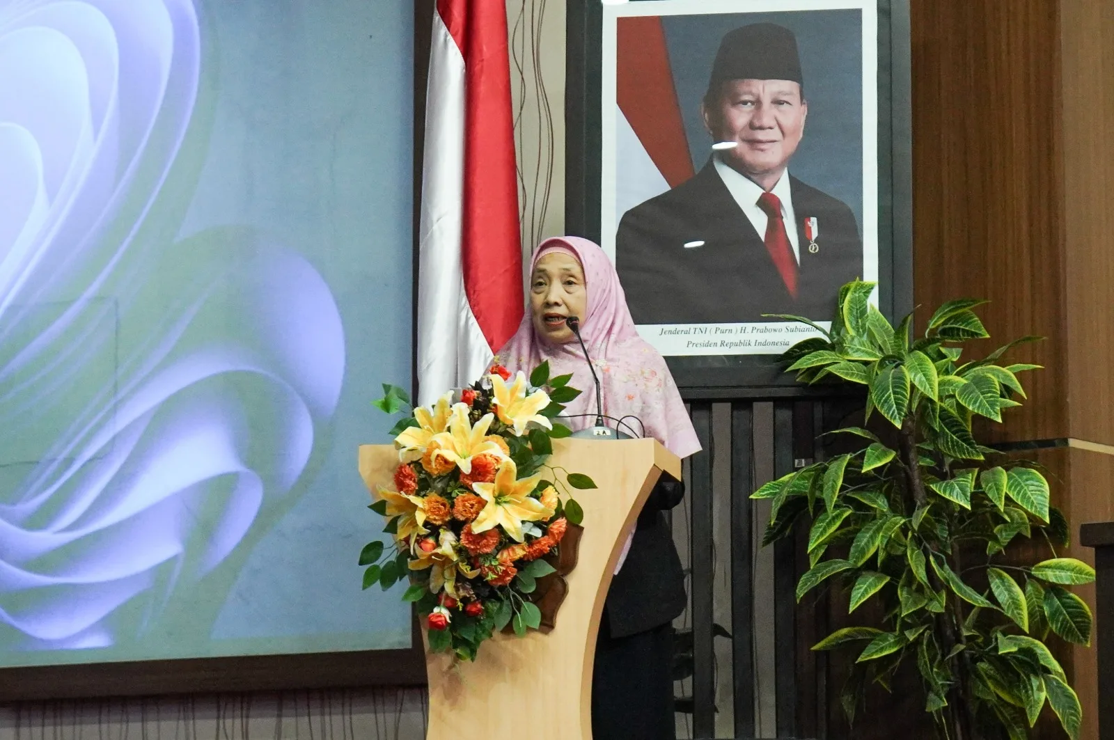 Direktur sekolah Pascasarjana