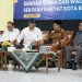 Wali Kota Batu Nurochman saat mendampingi Mensos Gus Ipul menemui calon wali murid Sekolah Rakyat. Foto: Prokopim KWB