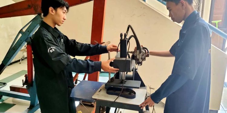Teknik Mesin D-3 Itn Malang