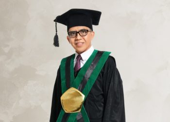KHadam Kiai yang jadi Guru Besar UIN Malang