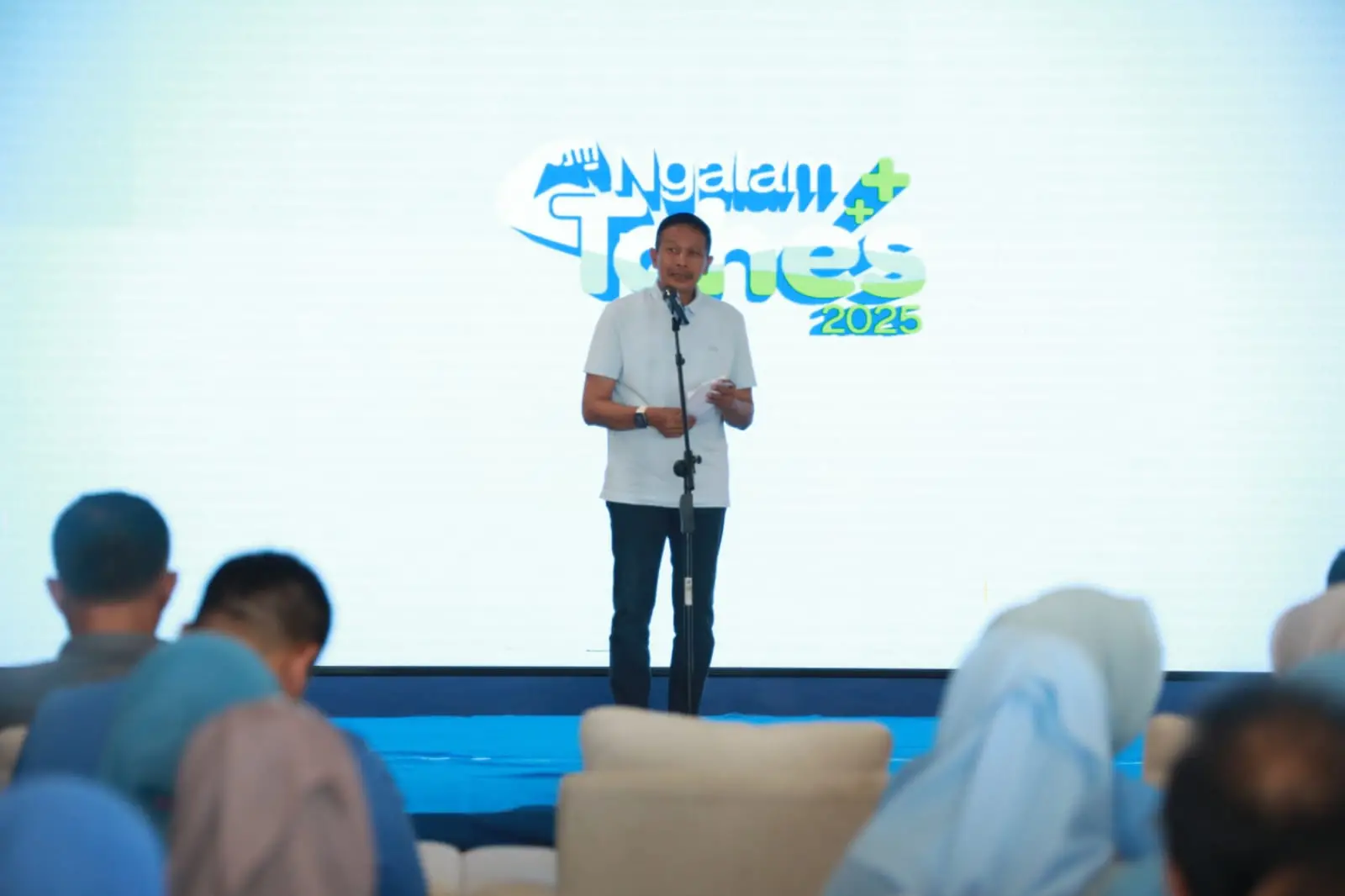 Wali KOta Malang memberikan sambutan