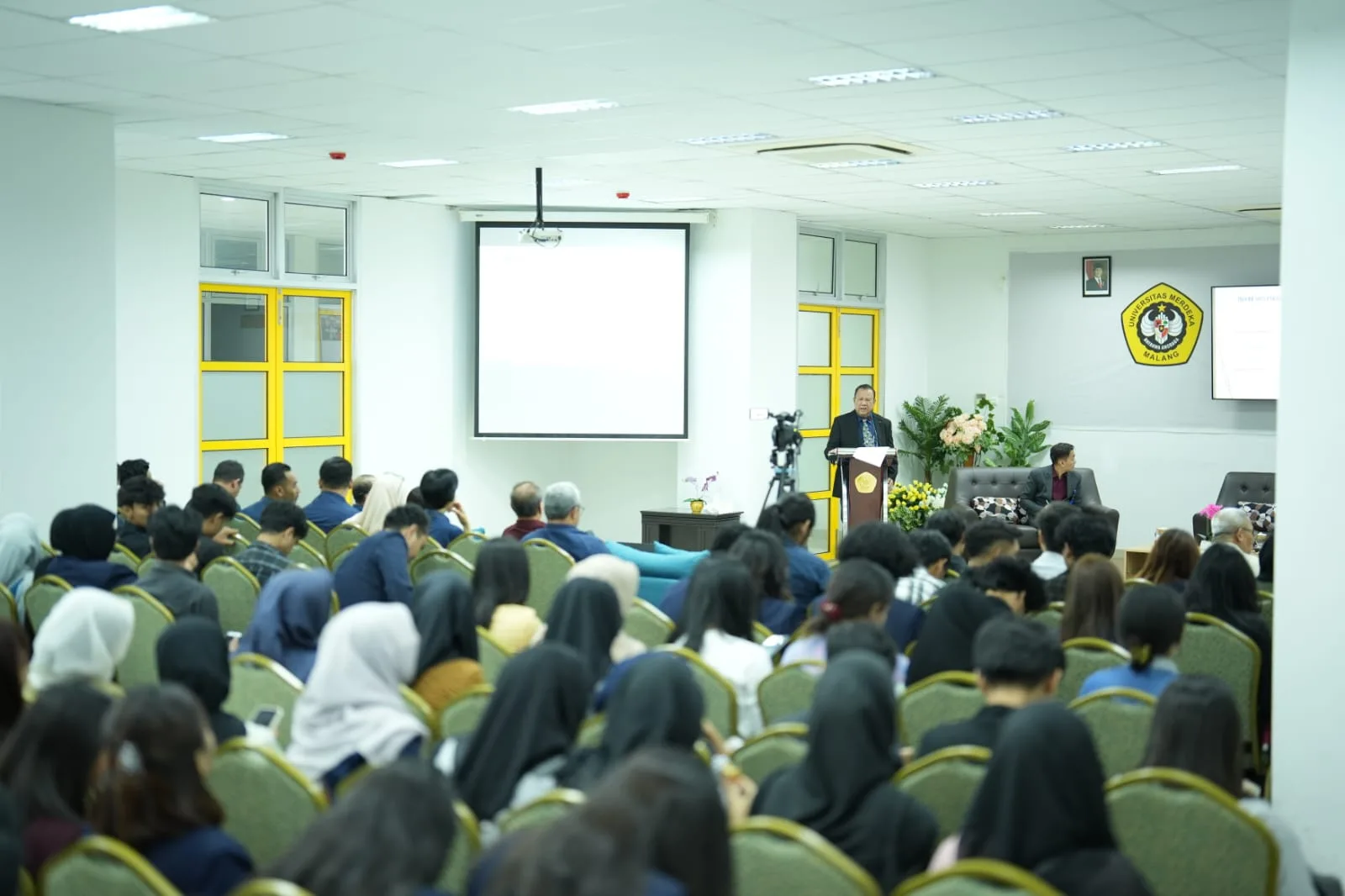 Kolaborasi unmer malang dan CPU Filipina