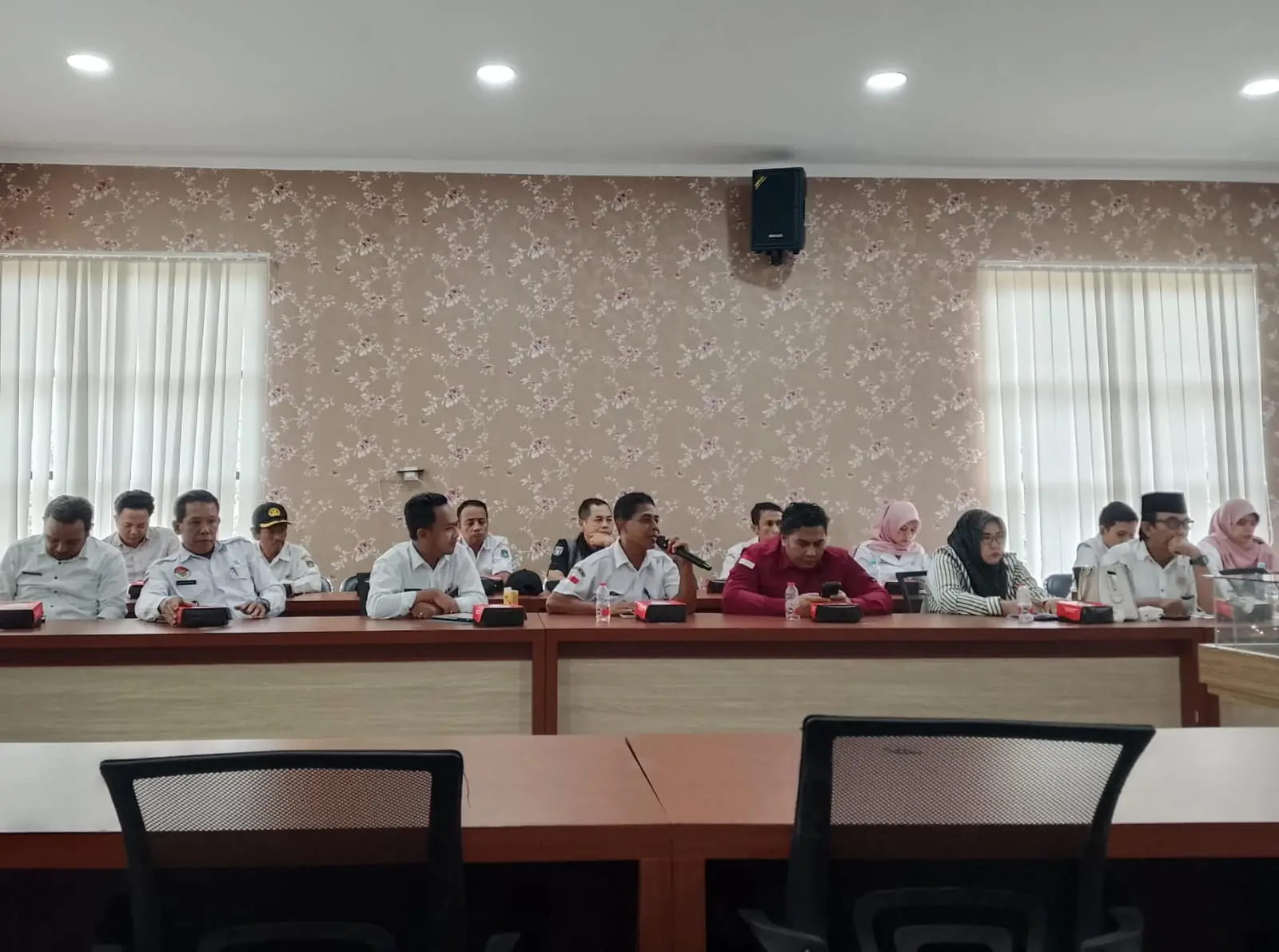 Warga audiensi