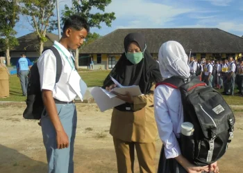 Verifikasi kesehatan SPMB Jatim pada jenjang SMK diperpanjang hingga 1 Juli 2025. /Foto: Unsplash.com/Fajar Herlambang Studio