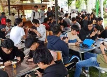 Atlet e-sport Kota Batu intensif latihan jelang Porprov Jatim 2025. Foto: Dok