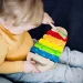 PSLC beri solusi kepada orang tua ketika anak mengalami tantrum di depan umum. /Foto: Unsplash.com/Jelleke Vanooteghem