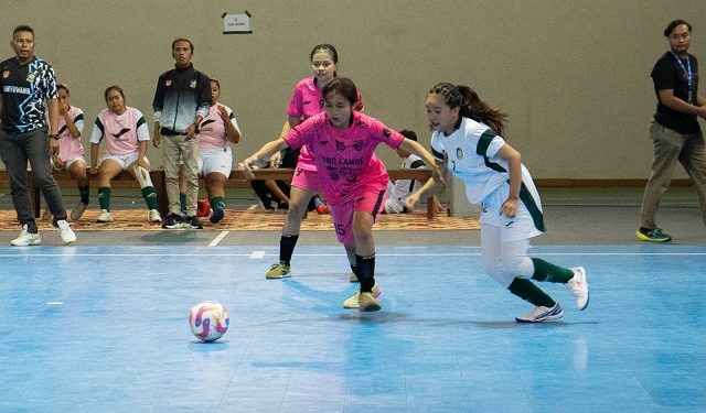 Atlet tim futsal putri Kota Batu. Foto: Azmy