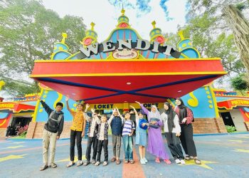 Grand Mercure Malang Mirama membawa anak asuh berlibur ke New Wisata Wendit. Foto/dok