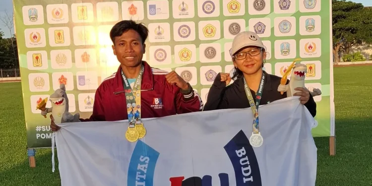 Mahasiswa UIBU Malang meraih 2 emas dan 1 perak dalam Pomprov Jatim 2025. (Foto/ist)