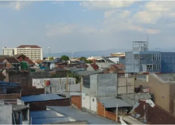 Prakiraan cuaca Malang untuk hari Senin 2 Juni 2025. /Foto: Tugumalang.id/Bagus Rachmad Saputra