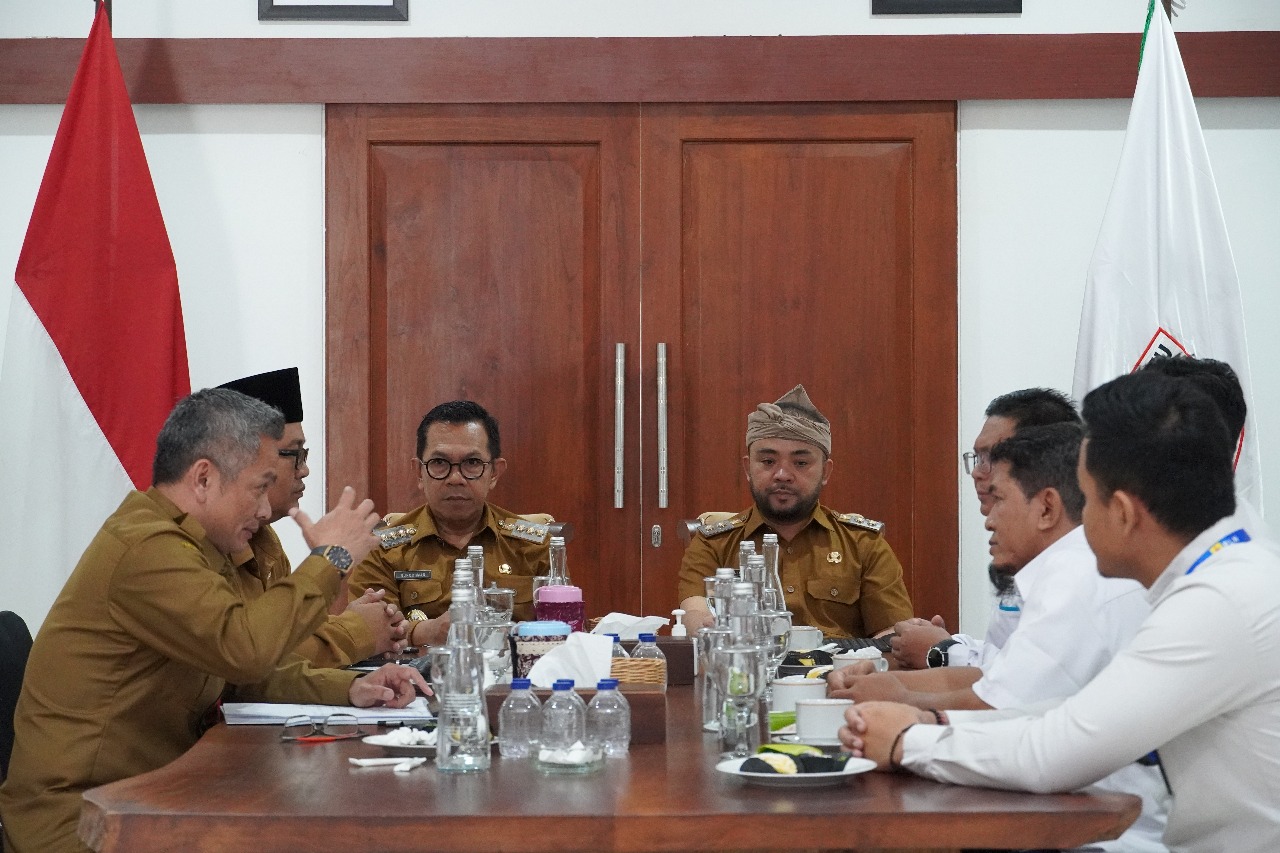 PLN UP3 Malang dan Pemkot Batu sepakat membangun infrastruktur kelistrikan. Foto/dok