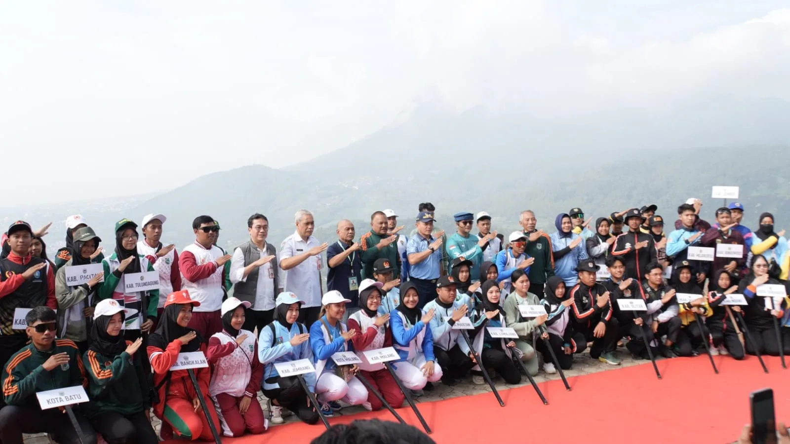 Upacara pembukaan kejuaraan paralayang Porprov Jatim 2025. Foto: KONI Kota Batu