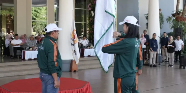 Pemkot batu - Pemkot Batu Resmi Lepas 724 Atlet untuk Porprov Jatim 2025, Target Masuk 10 Besar