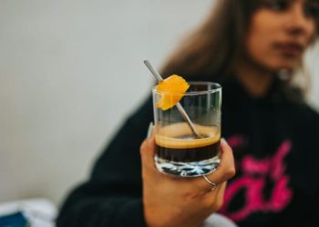 Penawar Herbal Medicine ungkap manfaat Monkey Fruit dan Xylitol dalam menjaga gula darah./Foto: Unsplash.com/Nathan Dumlao