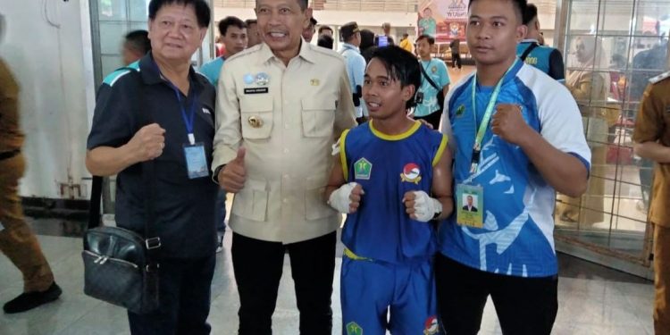 Wali Kota Malang memberikan dukungan langsung untuk atlet wushu Kota Malang. (Foto/M Sholeh)