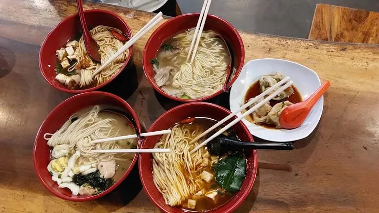 NoodleInc Suhat./Foto: Google Review/Z-Hasanah.