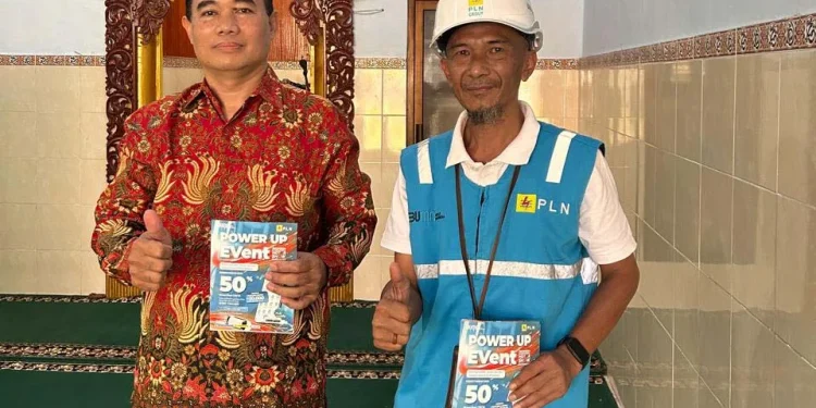 PLN Hadirkan Program “Sentuhan Illahi Electricity”