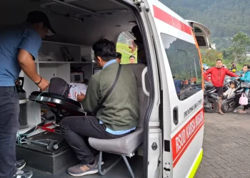Kesiapan tim medis RSUD Karsa Husada untuk para atlet paralayang