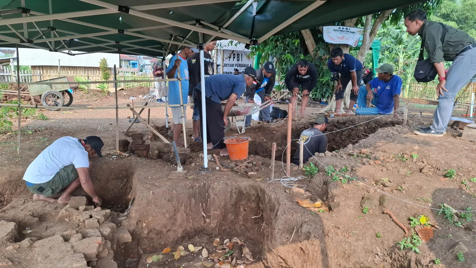 Survei penyelamatan situs purbakala 