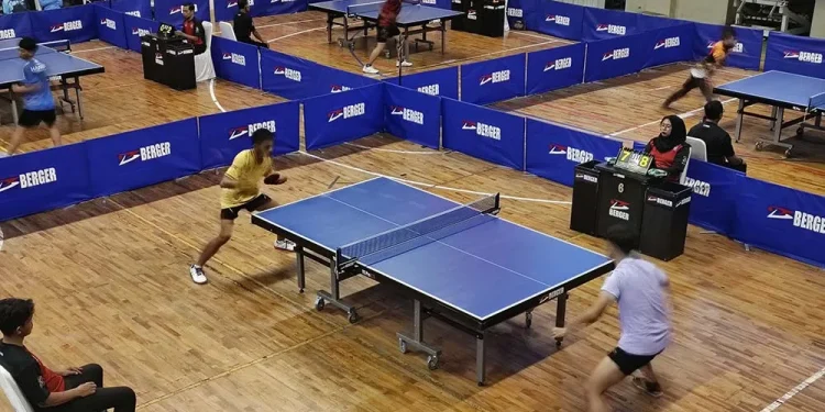Atlet tenis meja kota batu