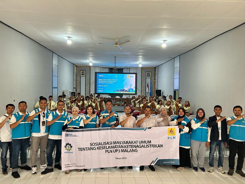 Suasana sosialisasi keselamatan listrik di sekolah oleh PLN UP3 Malang. Foto/dok