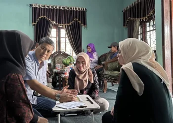 Polinema laksanakan pelatihan dan pendampingan kepada pelaku UMKM untuk penguatan branding digital. /Foto: Dok. Polinema