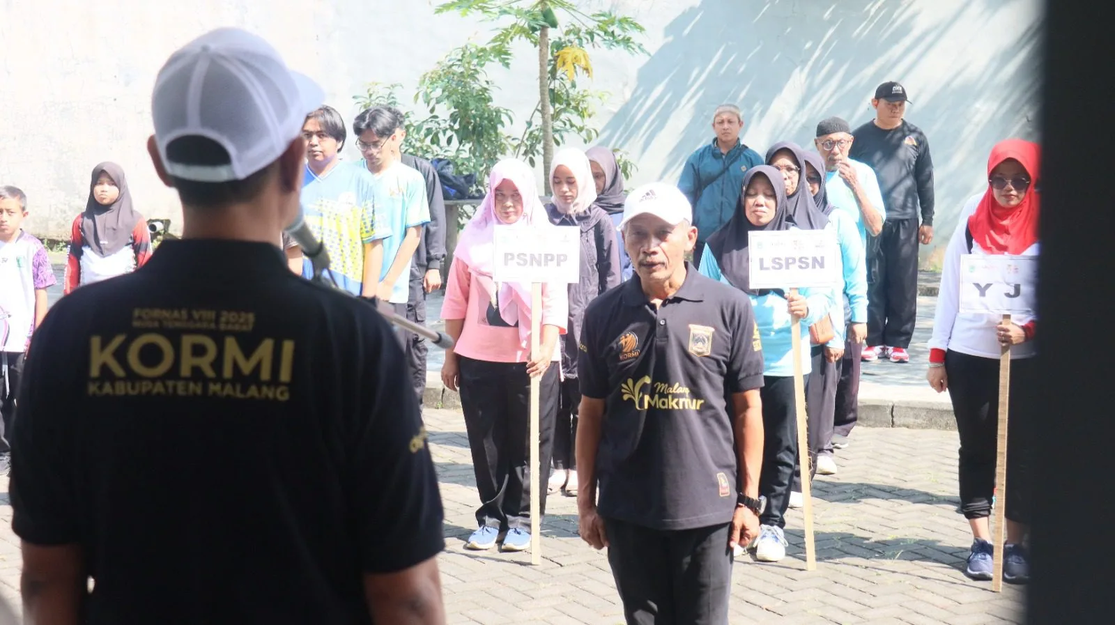 Apel pelepasan pegiat olahraga ke FORNAS VIII NTB. Foto: Dispora Kabupaten Malang