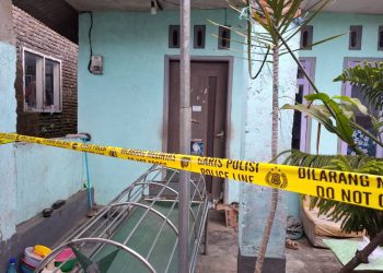 Pasutri ditemukan tewas di rumah mereka. Foto: Aisyah Nawangsari Putri