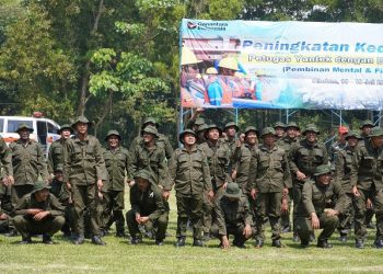 Suasana diklat pembinaan mental antara PLN UID Jawa Timur dan Rindam V/Brawijaya. Foto/dok